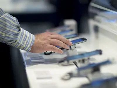 CRTC demands Bell, Rogers, Telus justify new fees by July 30