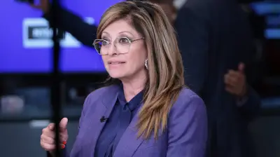 Fox News Host Maria Bartiromo Gets Constitution Lesson from Rep. French Hill