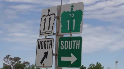 Highway 11 Shut Down After Multi-Vehicle Crash in Barrie