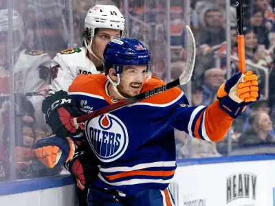 Maple Leafs sign Jack Roslovic to two-year, $8M deal in free agency