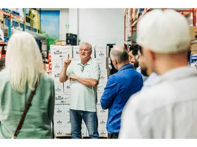 Meridian Deepens Community Impact With Local Connections Week and Good Neighbour Day