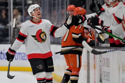 Ottawa Senators sign Nick Cousins, Samuel Ersson to two-year contracts