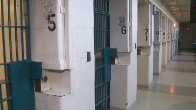 Quebec correctional officers vote in favour of tentative settlement
