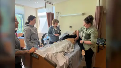 Saskatoon trauma specialists train Stony Rapids medical team