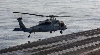 US Navy Searches for Missing Crew After Helicopter Emergency Landing