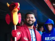 Blue Jays debut 'home run dragon' after Jonatan Clase three-run homer