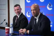 Canucks hire Malhotra assistants: Mougenel, Smith, Krog
