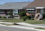 Extreme Heat Causes Sidewalks to Buckle in Kitchener, Ontario