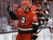 Flyers Shock NHL with $18M Offer Sheet for Ducks' Leo Carlsson