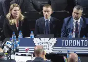 Hayley Wickenheiser leaves Maple Leafs after eight seasons