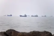 U.S. Seeks Iranian Pledge to Free Up Strait of Hormuz Amid Regional Tensions