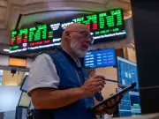 When to Sell a Stock: Key Reasons for Exiting Positions